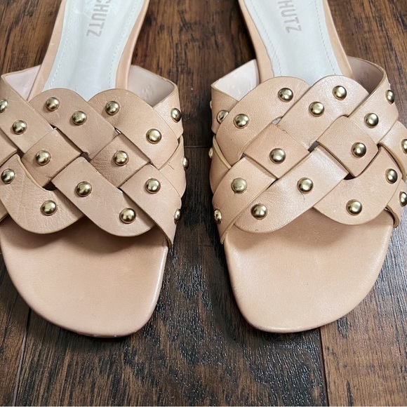 SCHUTZ • Betisa Slide Sandal nude leather Honey Beige studded flat - Picture 4 of 9